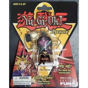 Yu-Gi-Oh! Series 1 Duel Monster Spinning Keychain Dark Magician 1996 - NEW